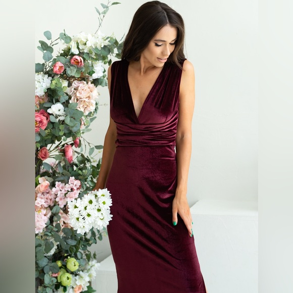 ❗️NEW❗️Blue Vneck Formal Sleeveless Royal Velvet Evening Dress - Picture 7 of 10